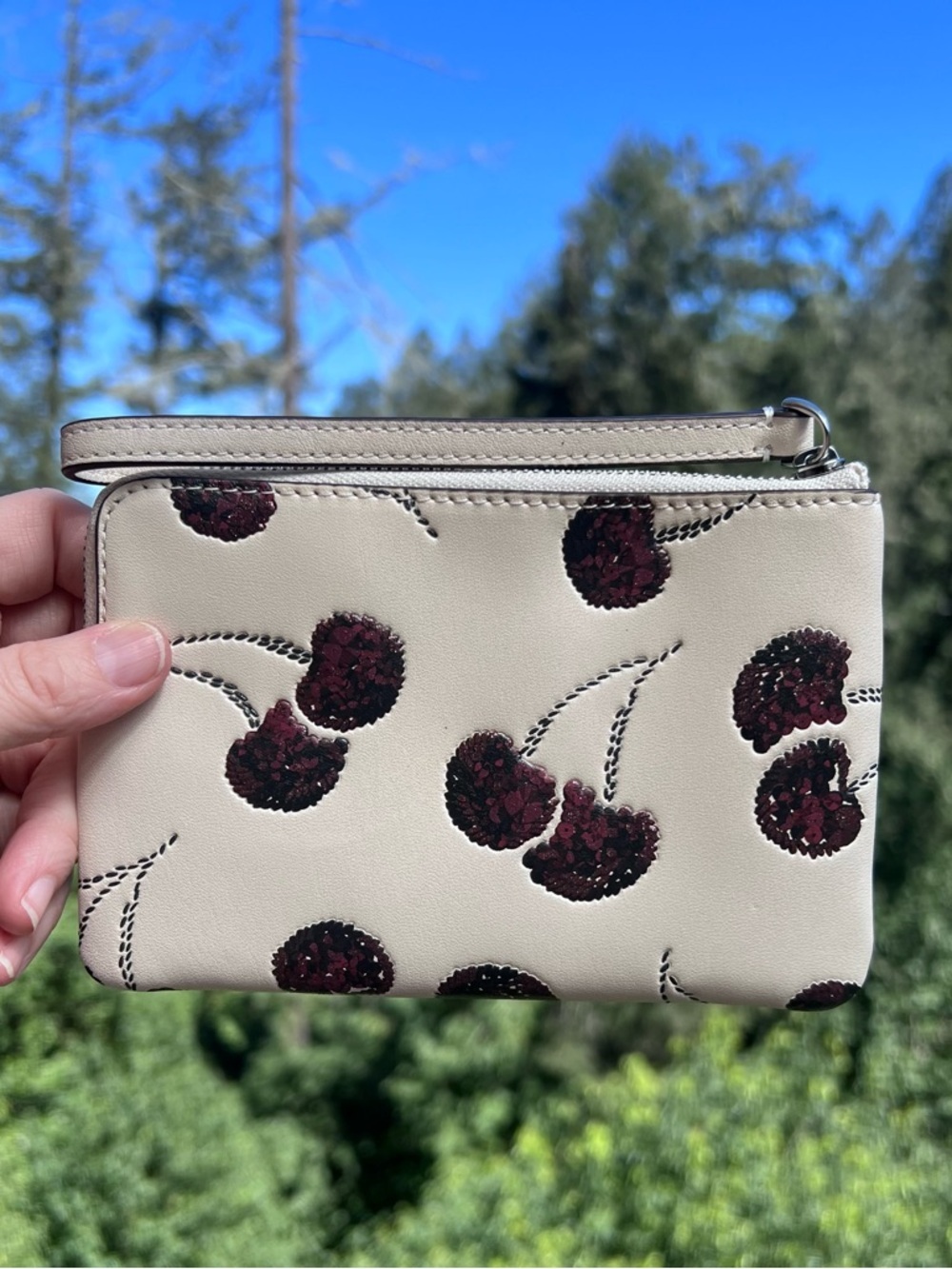 COACH Corner Zip Leather Wristlet With Purple Sequin Cherry Print CDF05 NWT - Picture 3 of 5